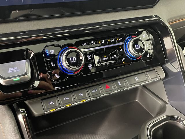New 2026 GMC Sierra 1500 AT4 w/ AT4 Premium Package AWD/4WD image 7