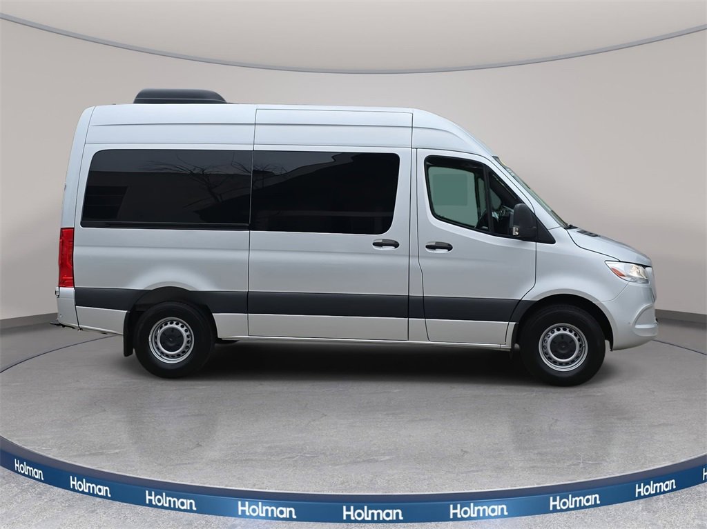 Used 2023 Mercedes-Benz Sprinter 2500 image 3
