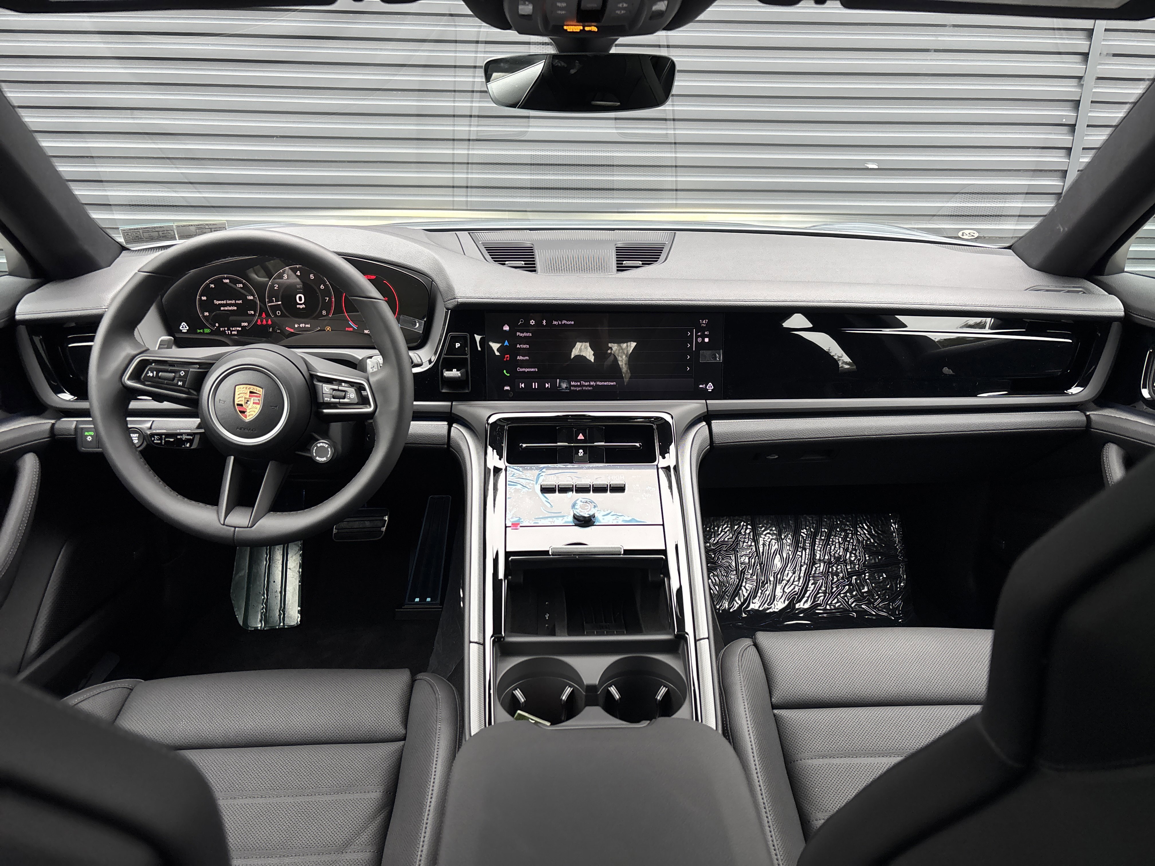 New 2026 Porsche Panamera image 11