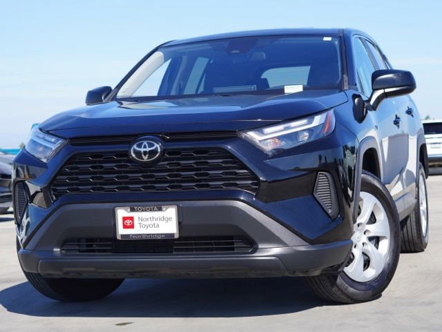 Certified 2024 Toyota RAV4 LE AWD/4WD image 2