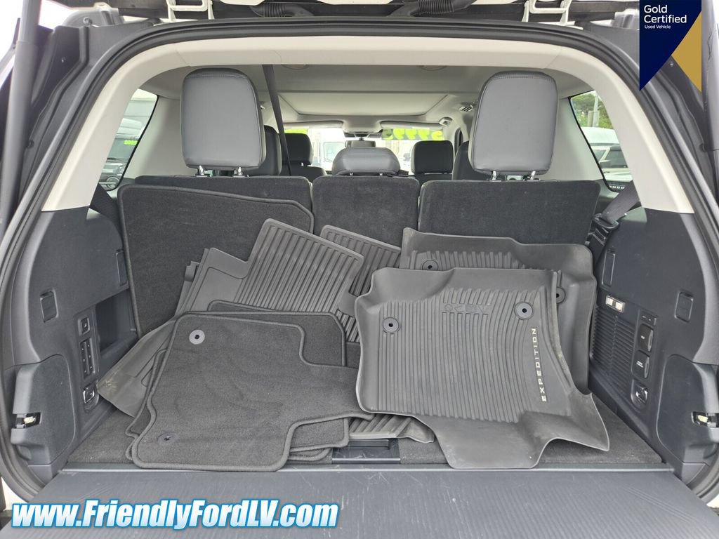 Certified 2025 Ford Expedition Active AWD/4WD image 19