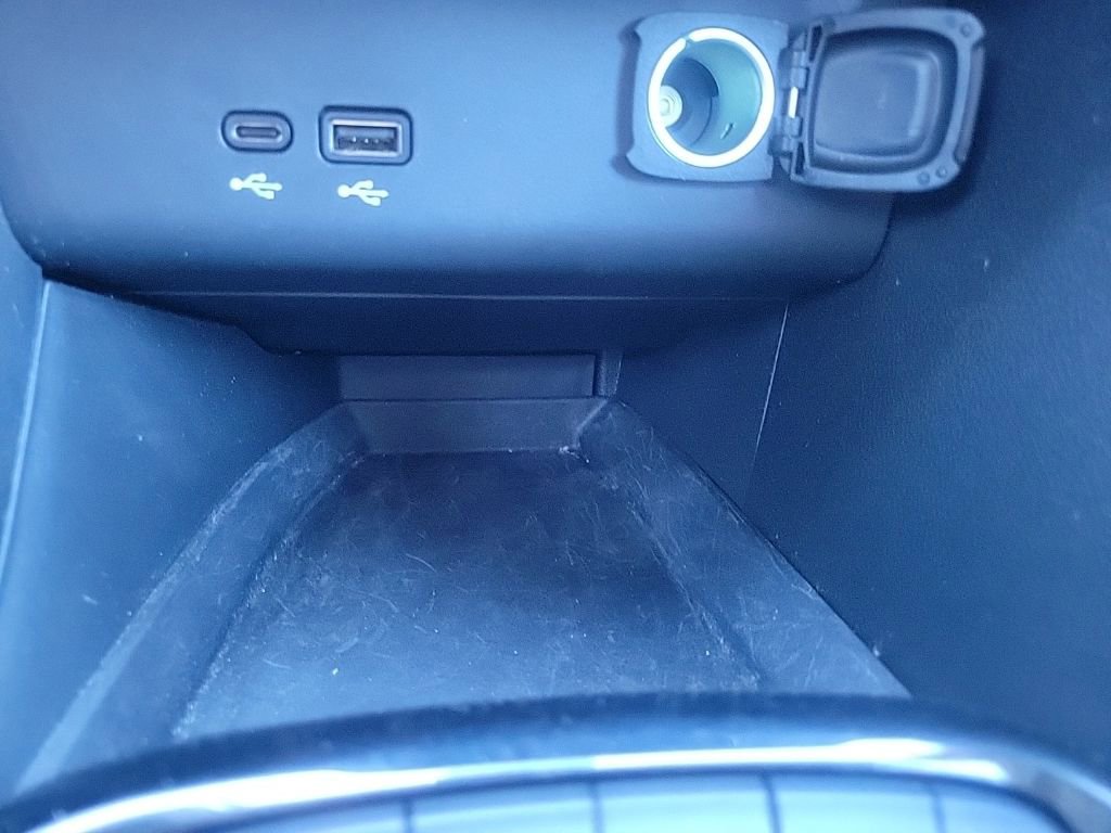 Certified 2024 Buick Encore GX Preferred image 17