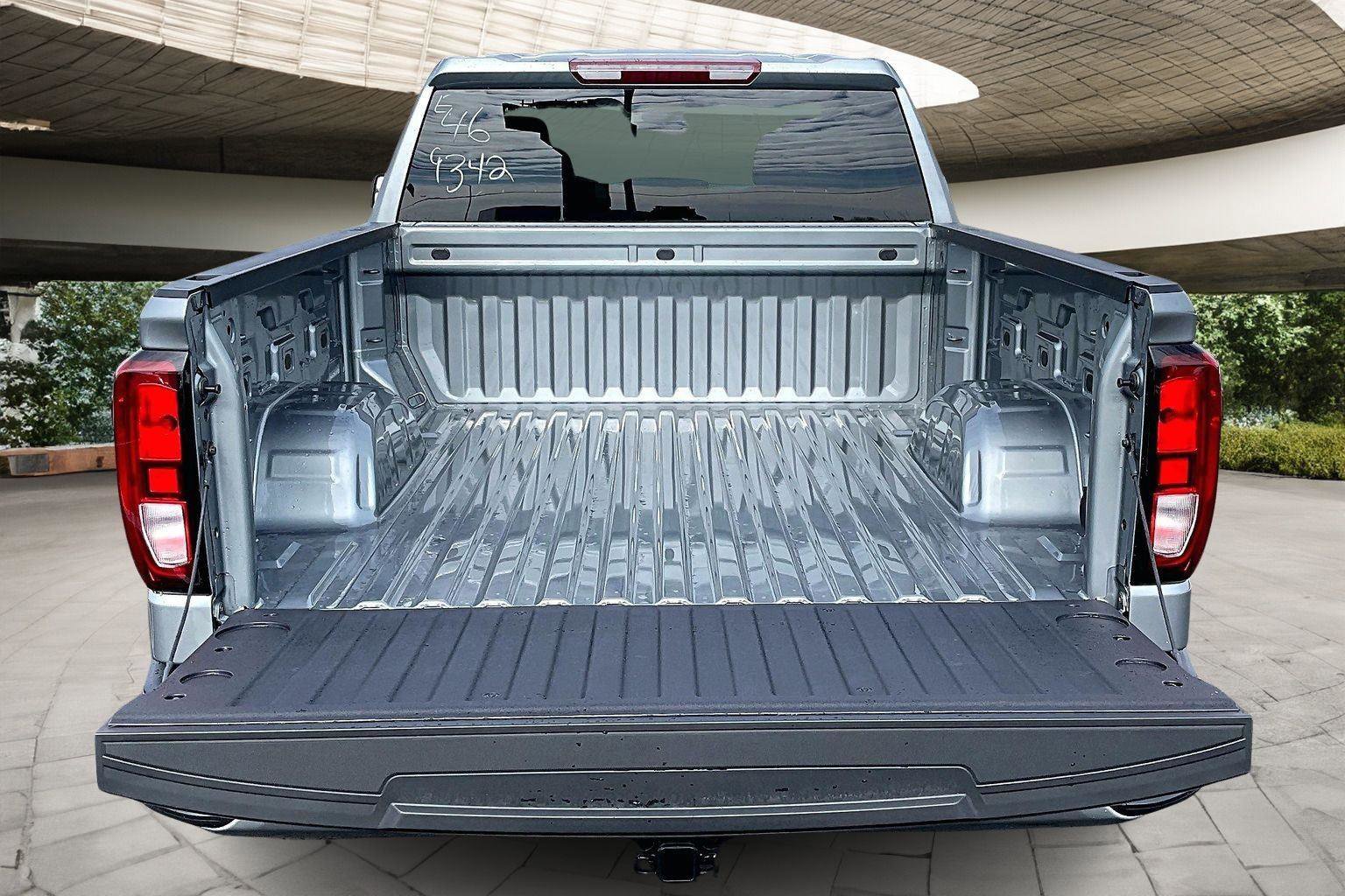 New 2026 GMC Sierra 1500 Elevation image 5