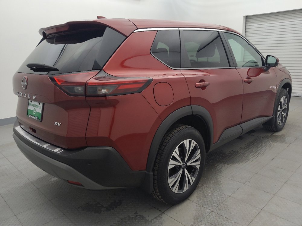 Used 2022 Nissan Rogue SV image 9