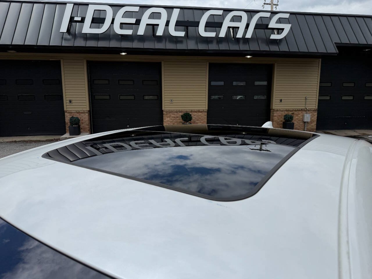 Used 2018 Cadillac XTS Luxury w/ Driver Awareness Package FWD image 13