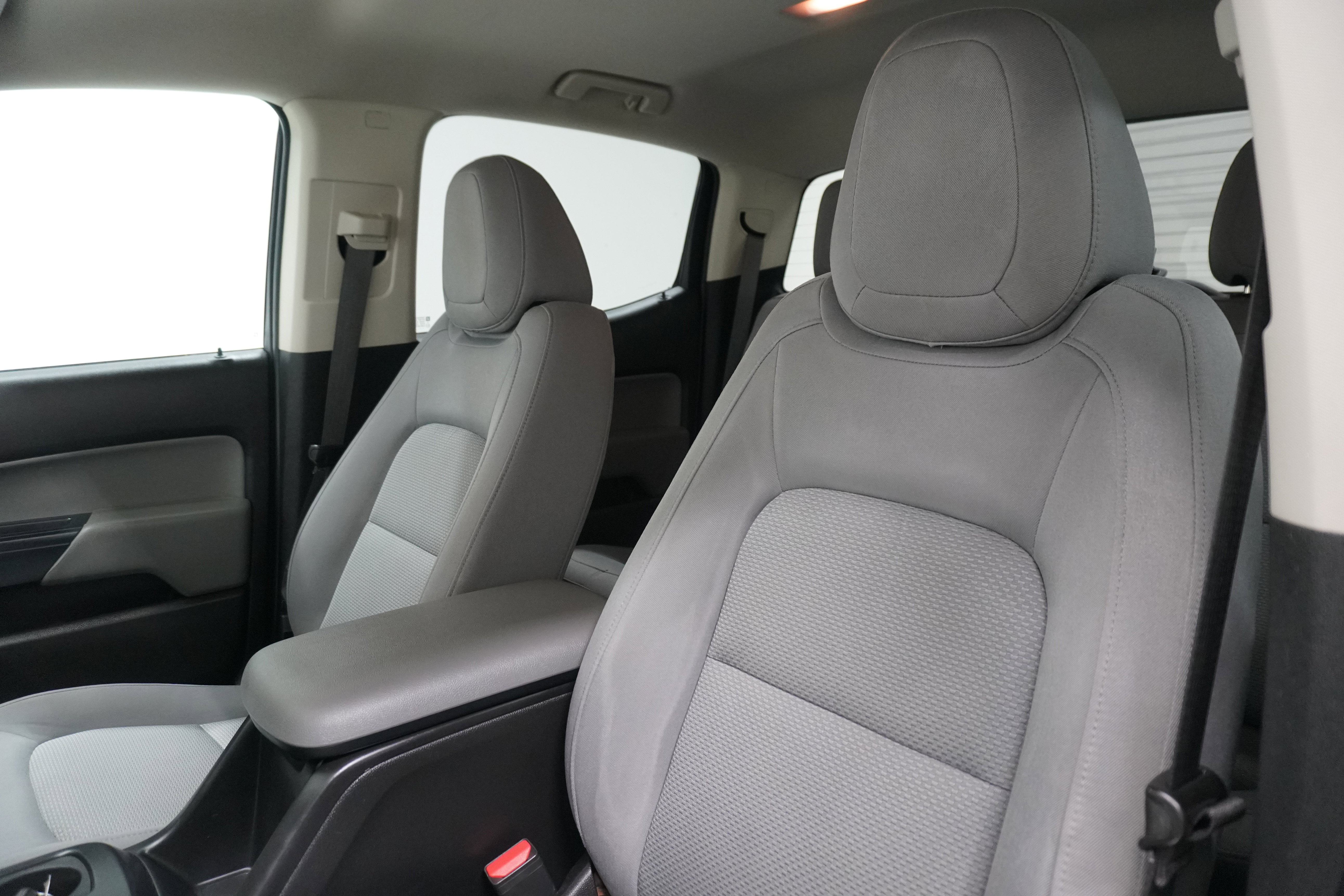 Used 2017 GMC Canyon 2WD Crew Cab w/ Convenience Package image 10