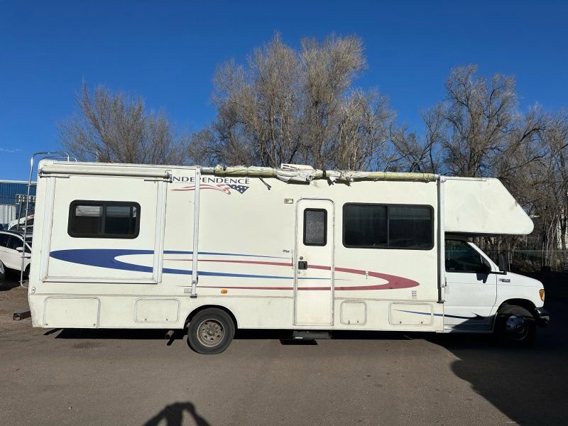 Used 2003 Ford E-450 and Econoline 450 RWD image 8
