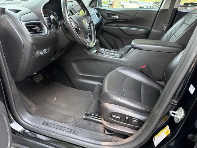 Used 2020 Chevrolet Equinox LT w/ Midnight Edition FWD image 9