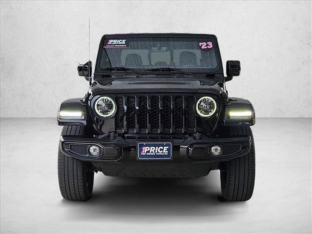 Used 2023 Jeep Gladiator Overland AWD/4WD image 2