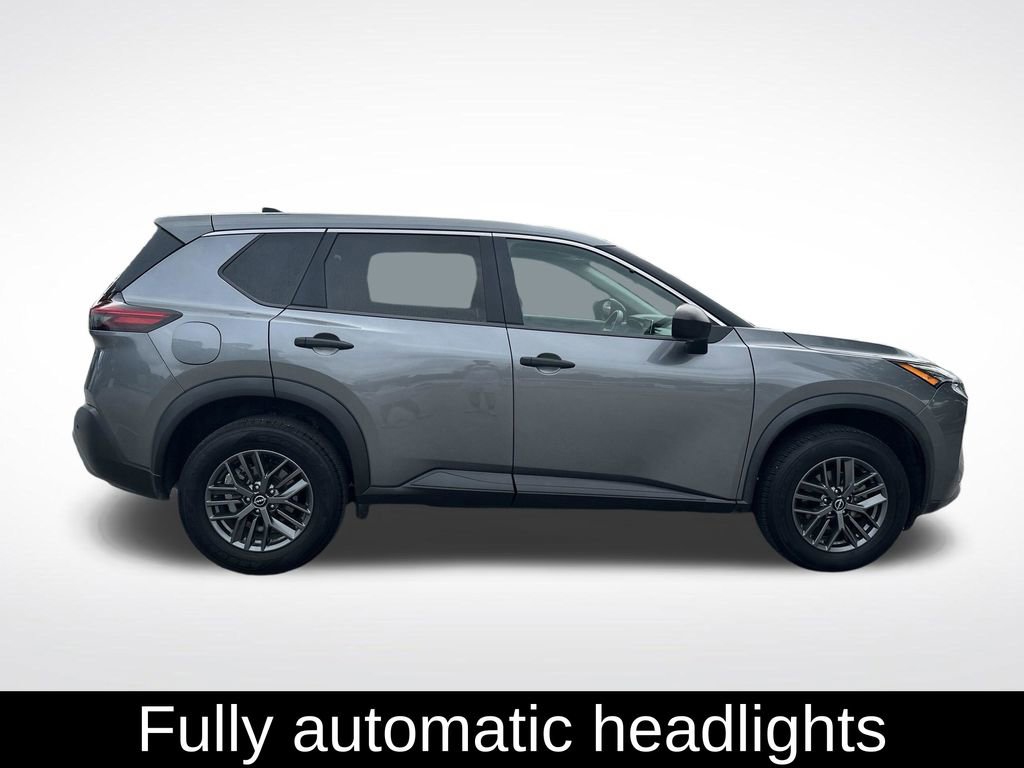 Used 2023 Nissan Rogue S FWD image 7