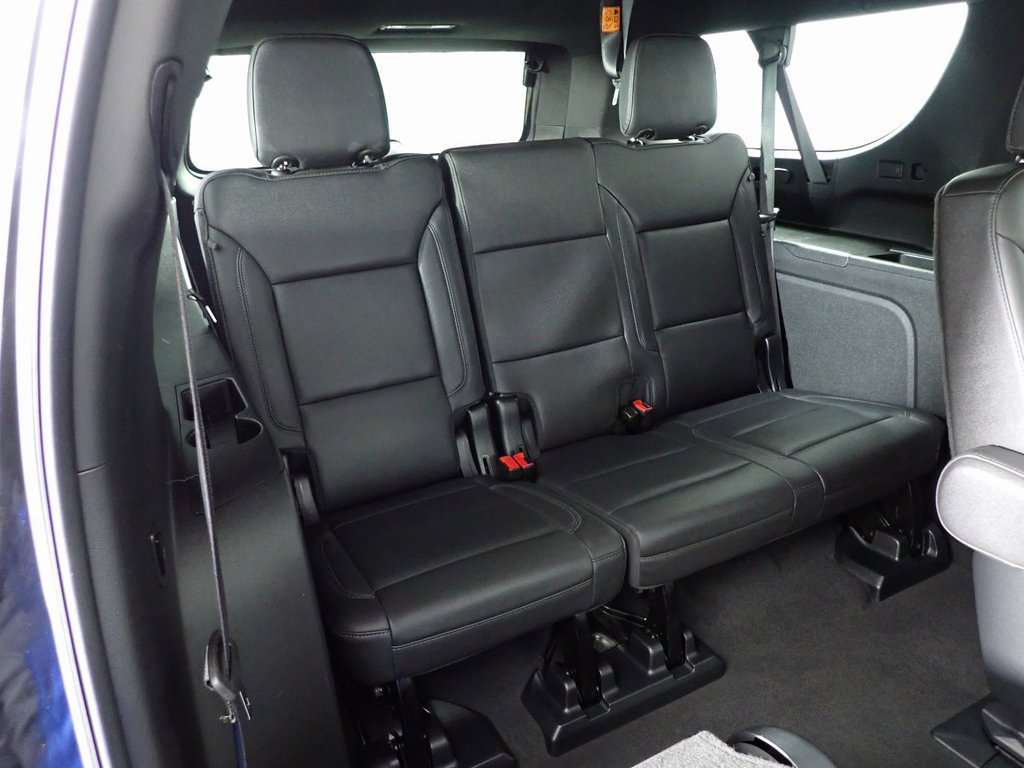 Used 2023 Chevrolet Suburban LT image 37
