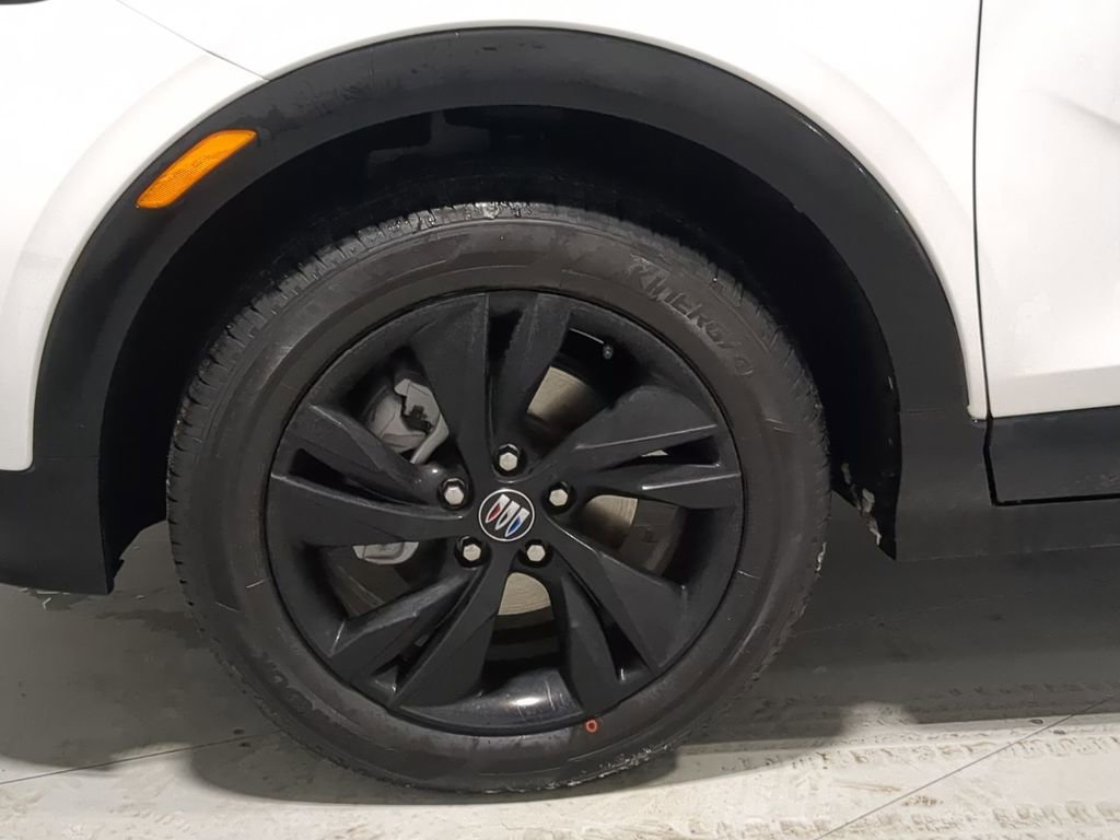 Used 2025 Buick Encore GX Sport Touring w/ Comfort Package image 27