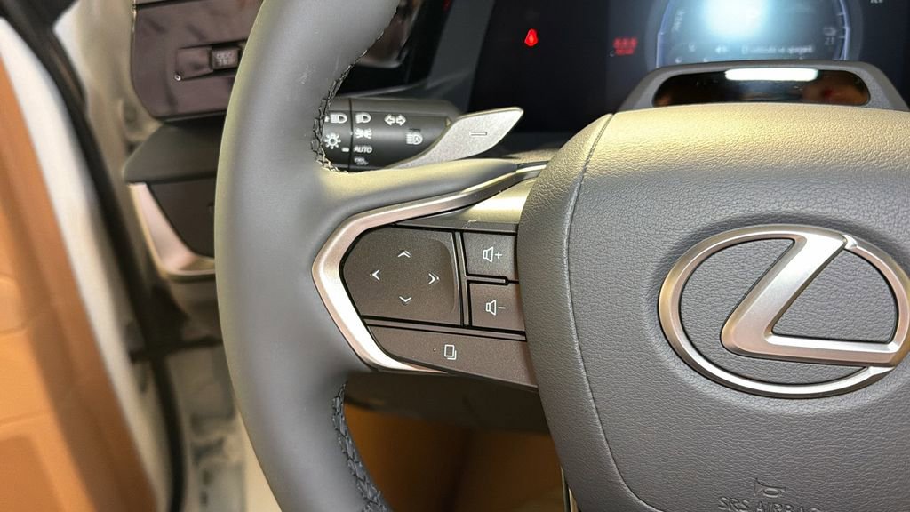 New 2026 Lexus RZ 450e AWD w/ Technology Package image 24
