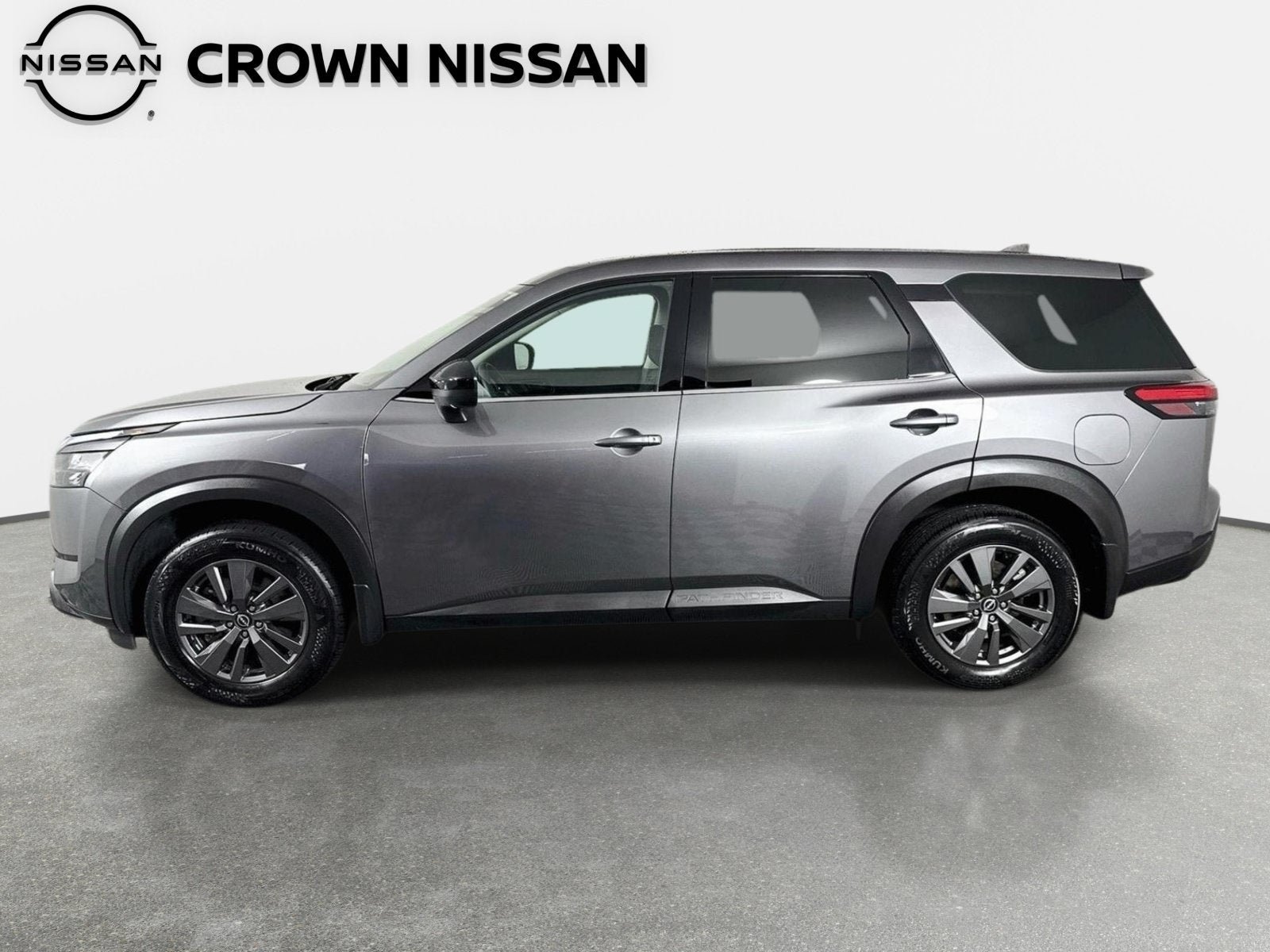 Certified 2024 Nissan Pathfinder S w/ Cargo Package FWD image 8