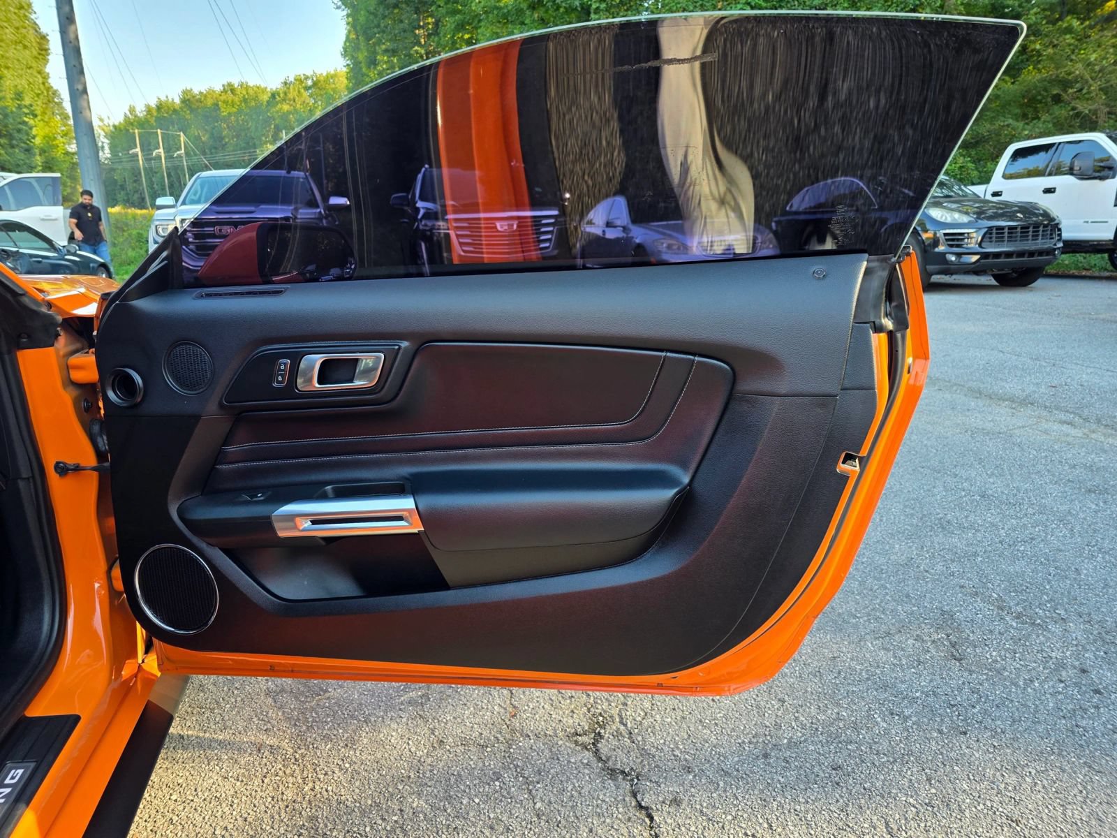 Used 2021 Ford Mustang GT Premium w/ GT Performance Package RWD image 30
