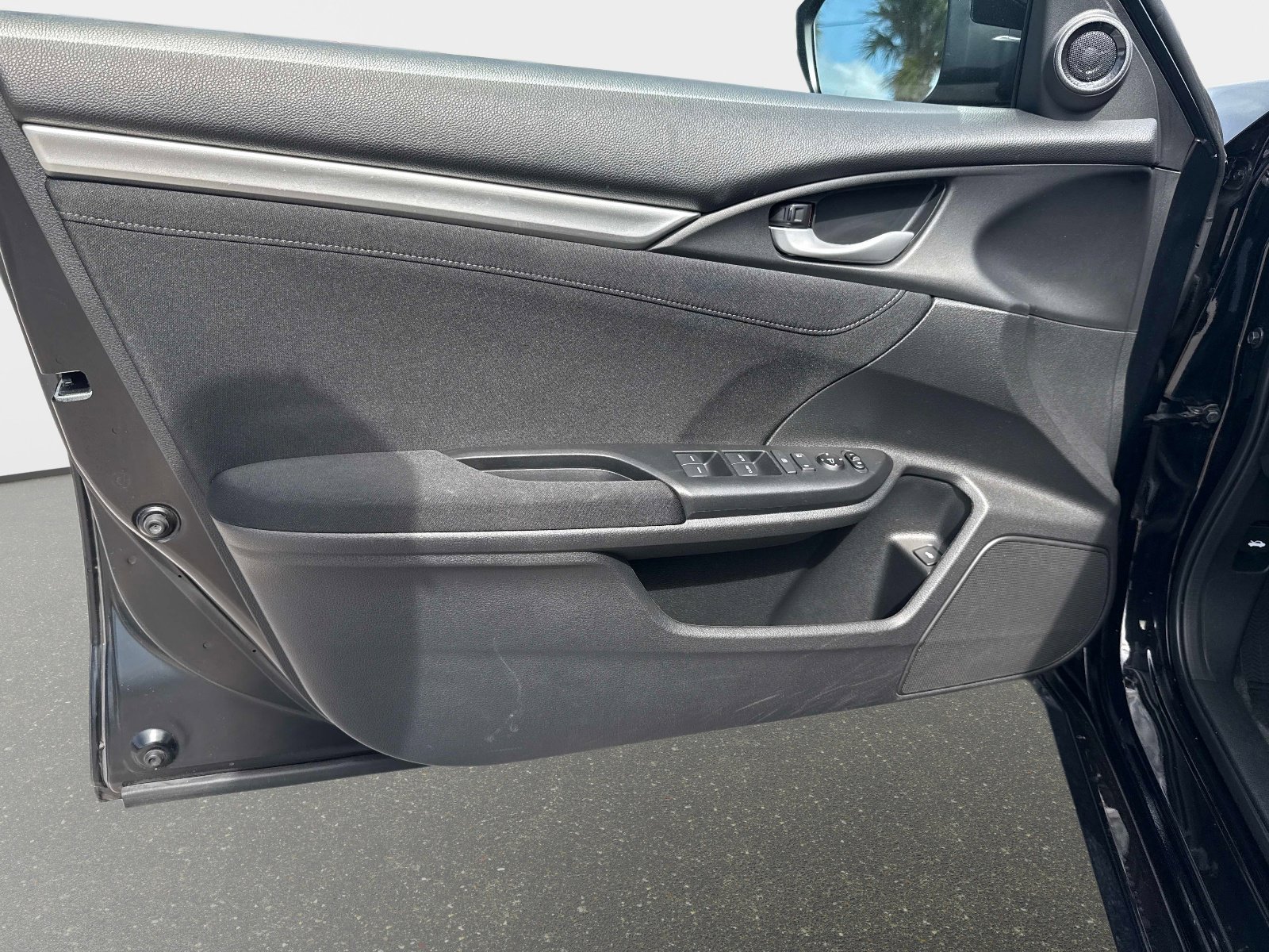 Used 2021 Honda Civic EX image 15