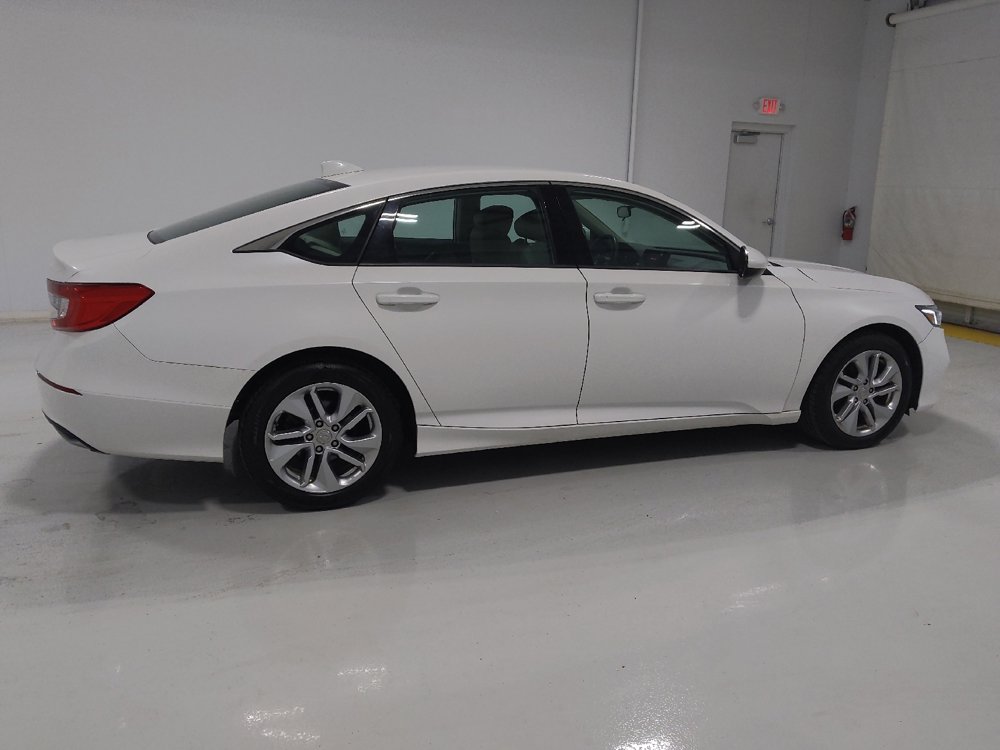 Used 2018 Honda Accord LX image 10