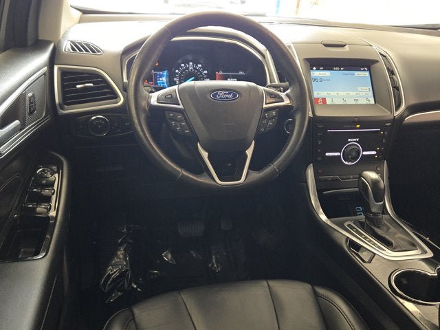 Used 2016 Ford Edge Titanium w/ Class II Trailer Tow Package AWD/4WD image 16