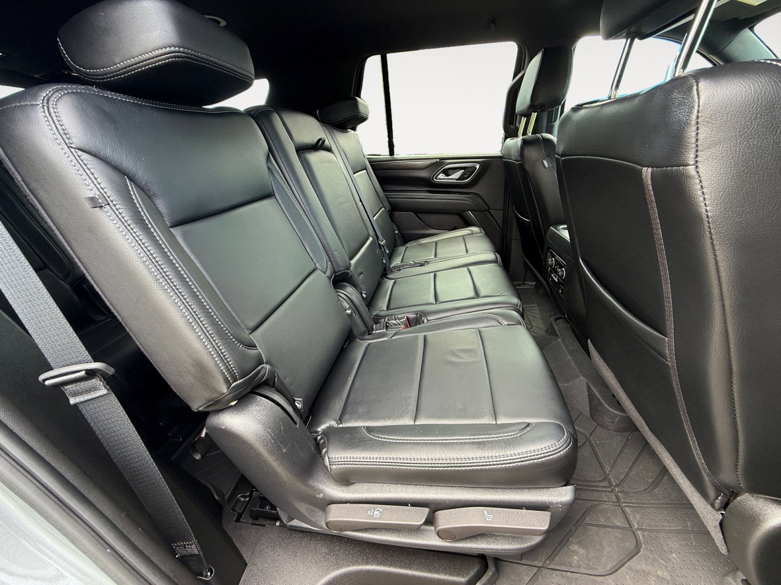 Used 2023 Chevrolet Tahoe LS w/ Driver Alert Package RWD image 18