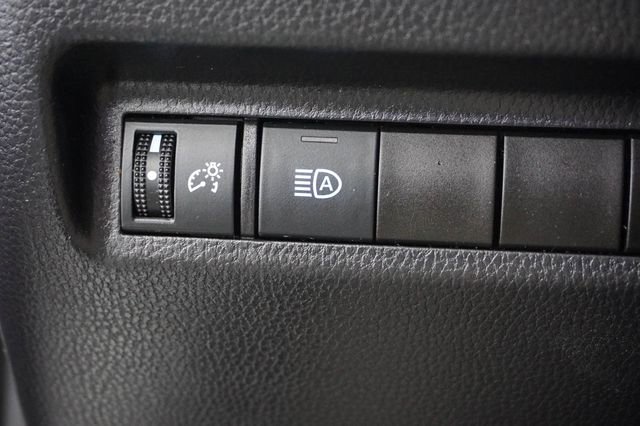 Used 2019 Toyota RAV4 XLE w/ Convenience Package image 22