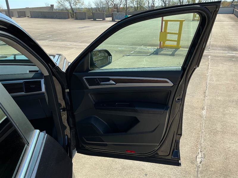 Used 2021 Volkswagen Atlas SE AWD/4WD image 39