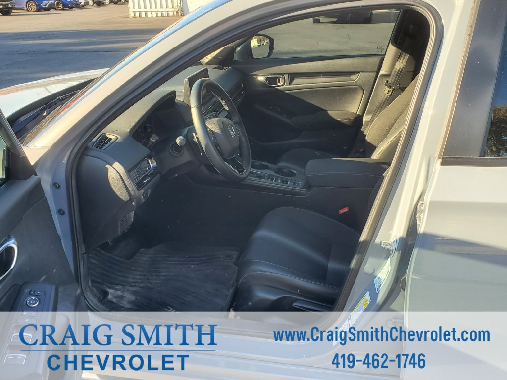 Used 2025 Honda Civic Sport image 9