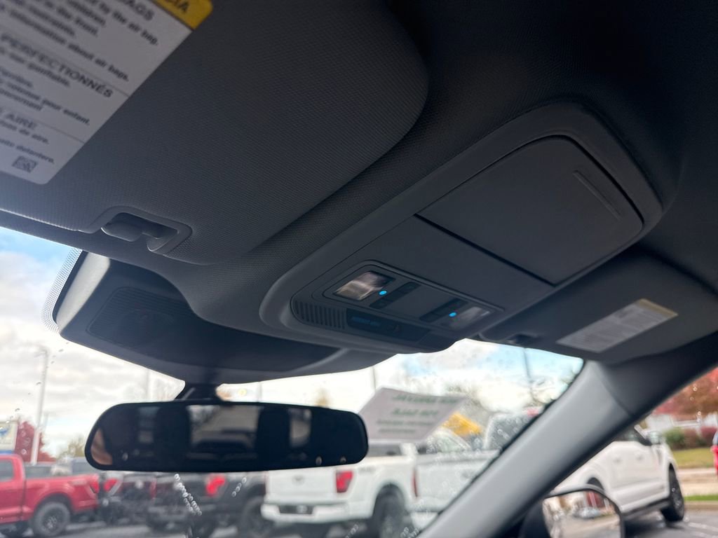 Used 2023 Ford Explorer XLT w/ Equipment Group 202A image 43