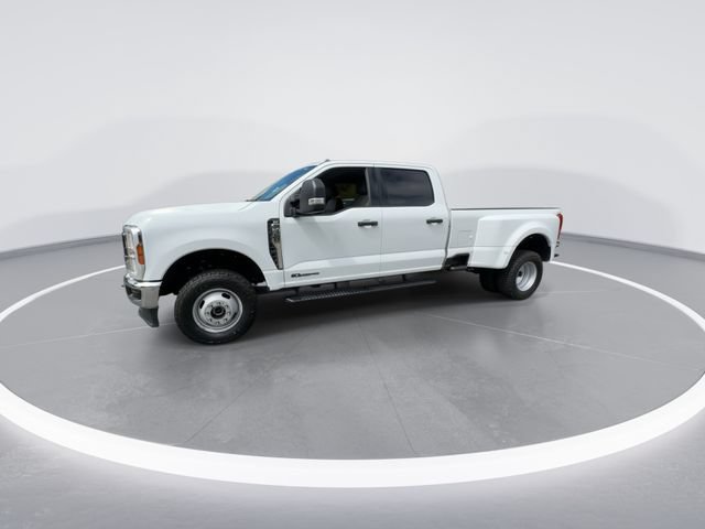 Used 2026 Ford F350 XLT AWD/4WD image 4