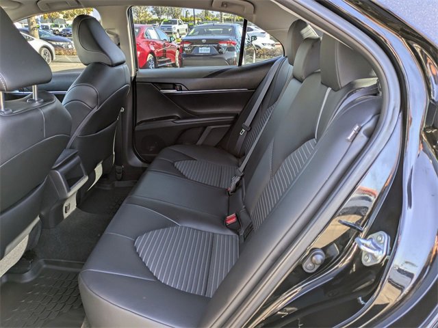 Used 2024 Toyota Camry SE image 17