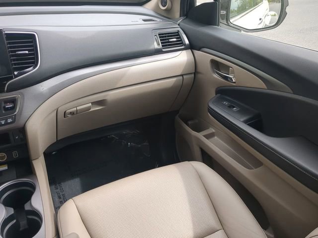 Used 2023 Honda Ridgeline RTL-E image 16