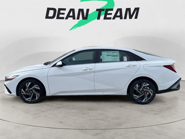 New 2026 Hyundai Elantra Limited image 4