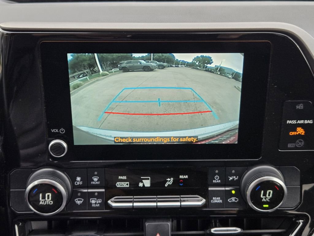 Certified 2024 Toyota Highlander LE AWD/4WD image 12