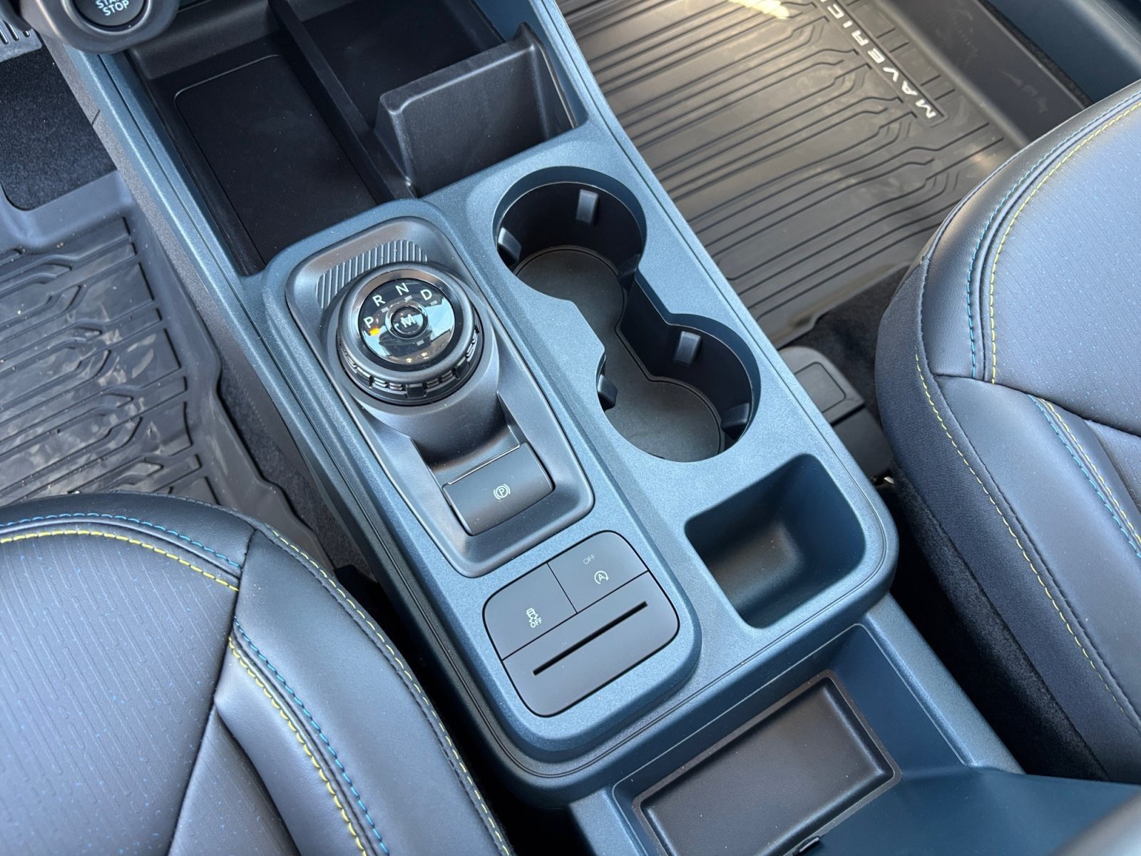 New 2025 Ford Maverick Lobo AWD/4WD image 15