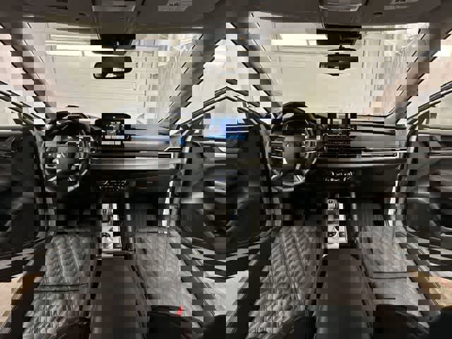 Used 2024 Mitsubishi Outlander SEL image 22