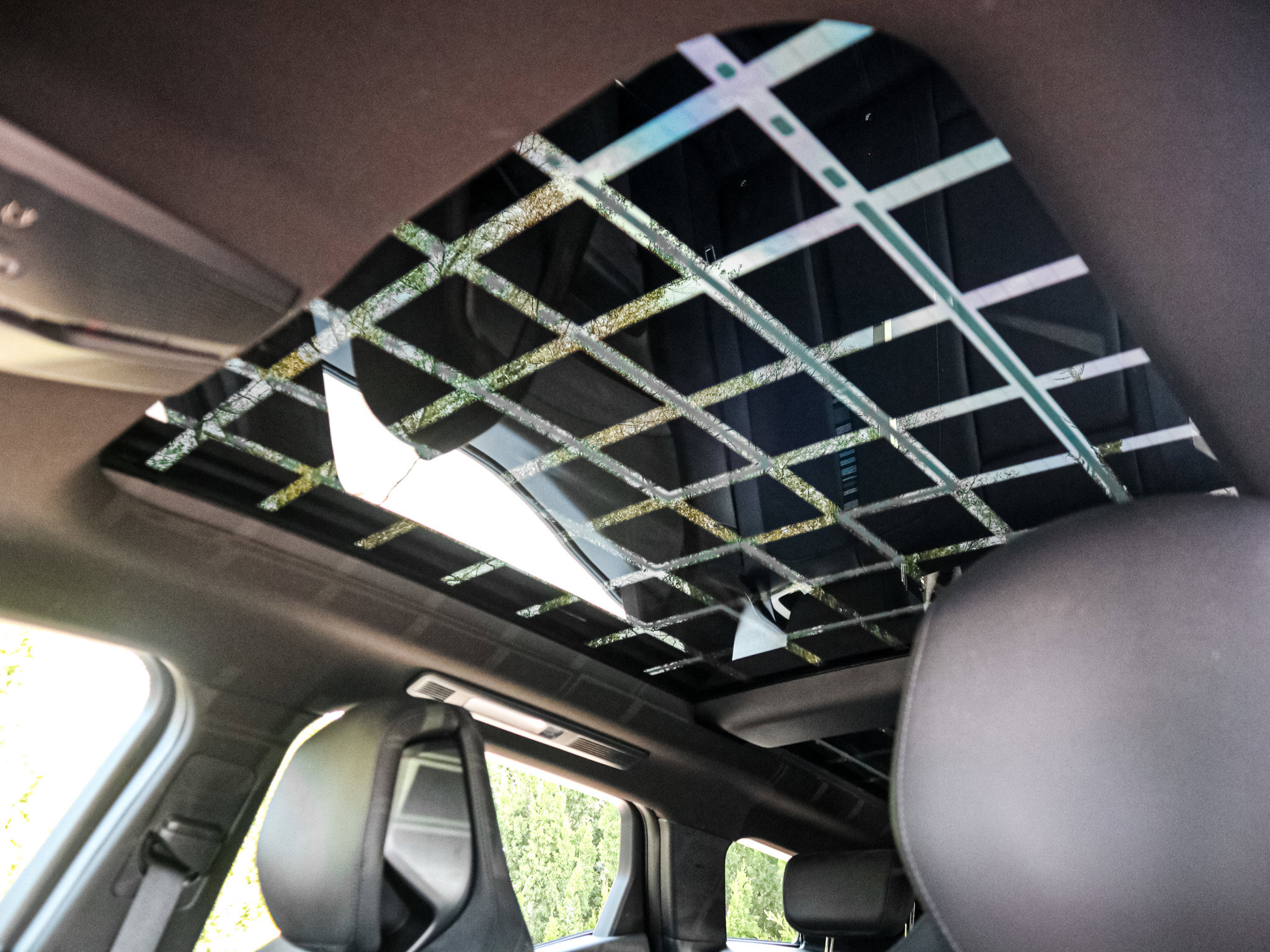 Used 2023 Fisker Ocean Extreme image 27