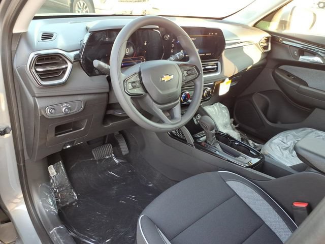 New 2026 Chevrolet TrailBlazer LT w/ Driver Confidence Package FWD image 5