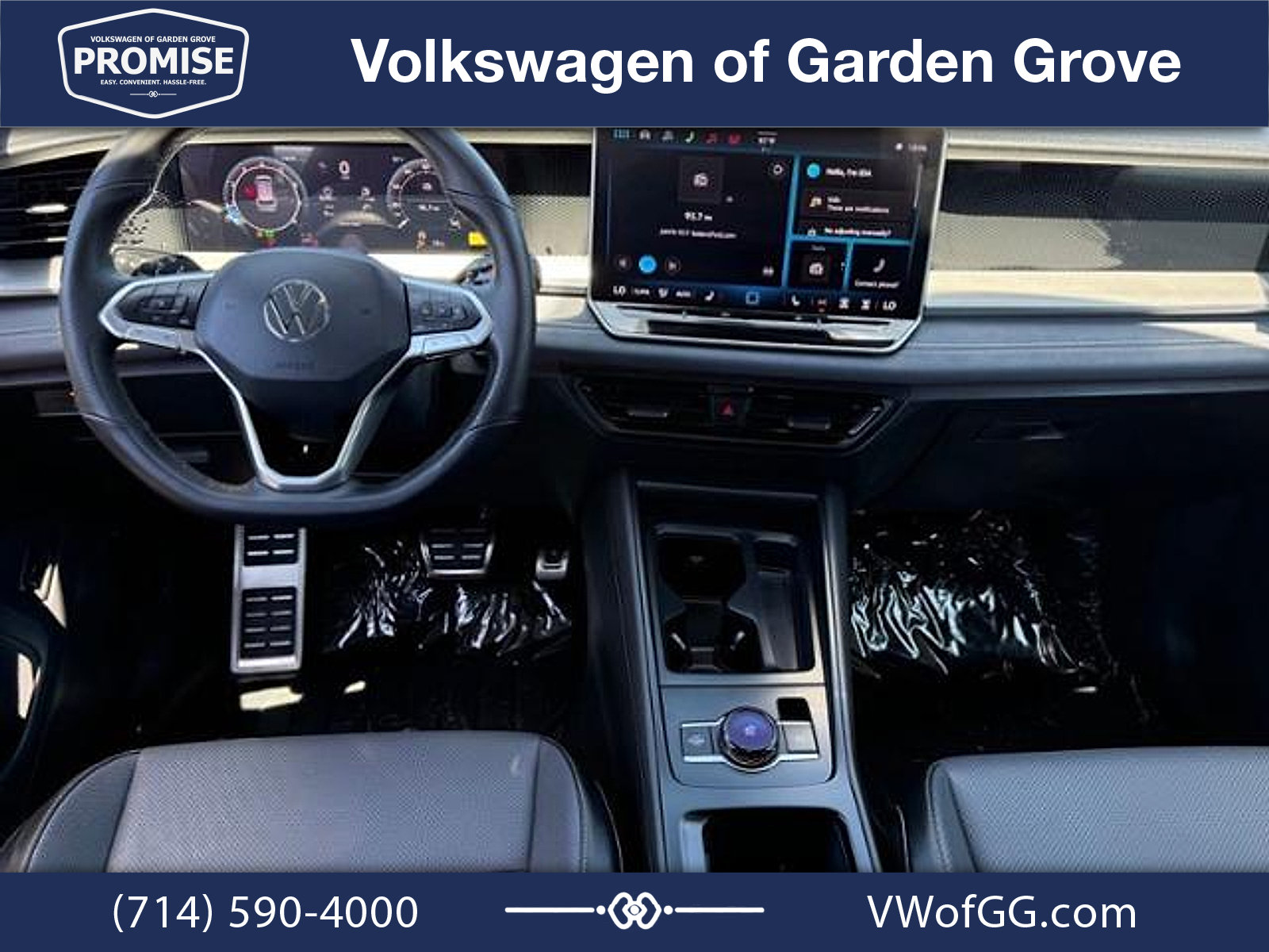 New 2026 Volkswagen Tiguan SE R-Line FWD image 25