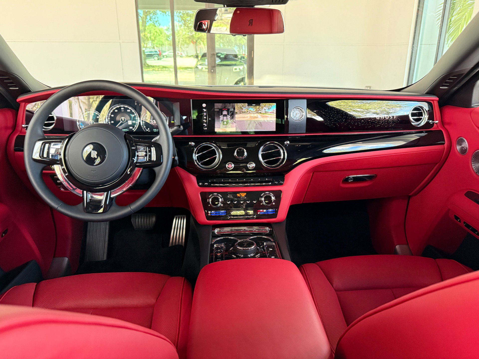 Used 2022 Rolls-Royce Ghost image 43