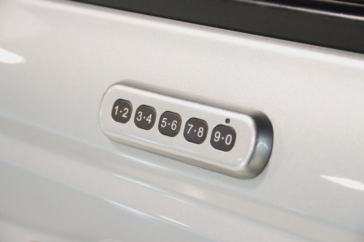 Used 2023 Ford Bronco Outer Banks AWD/4WD image 21