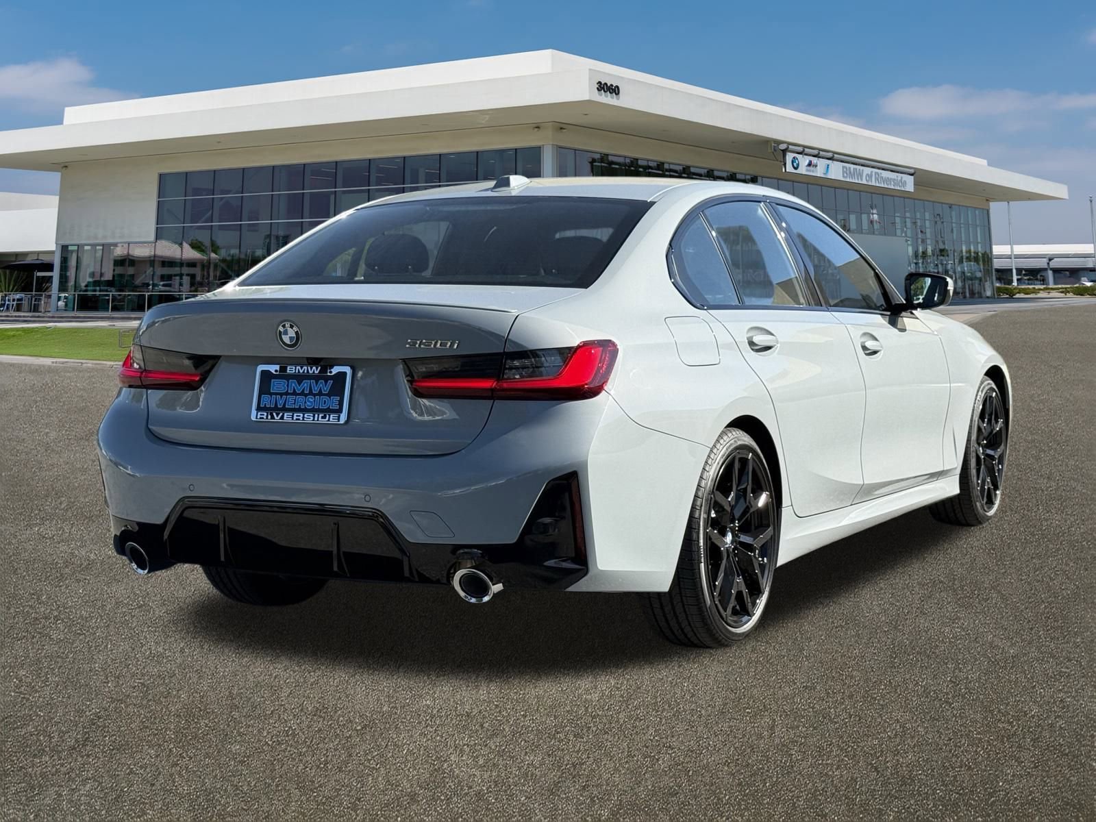 New 2026 BMW 330i Sedan image 10