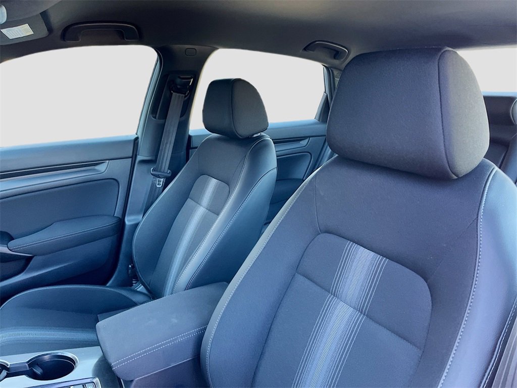 Used 2025 Honda Civic Sport image 18