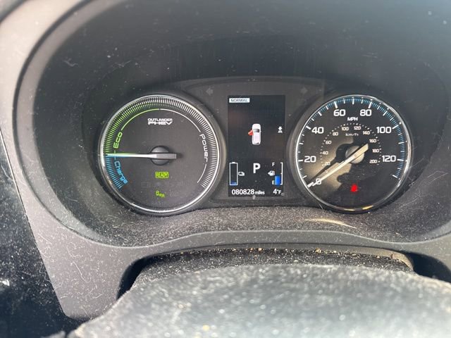 Used 2019 Mitsubishi Outlander SEL image 12