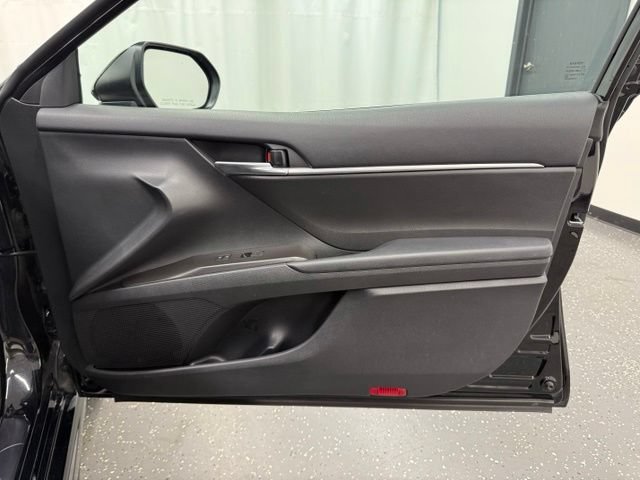 Certified 2024 Toyota Camry SE FWD image 8