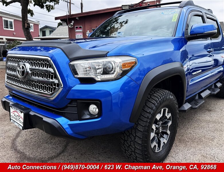 Used 2017 Toyota Tacoma TRD Off-Road RWD image 38