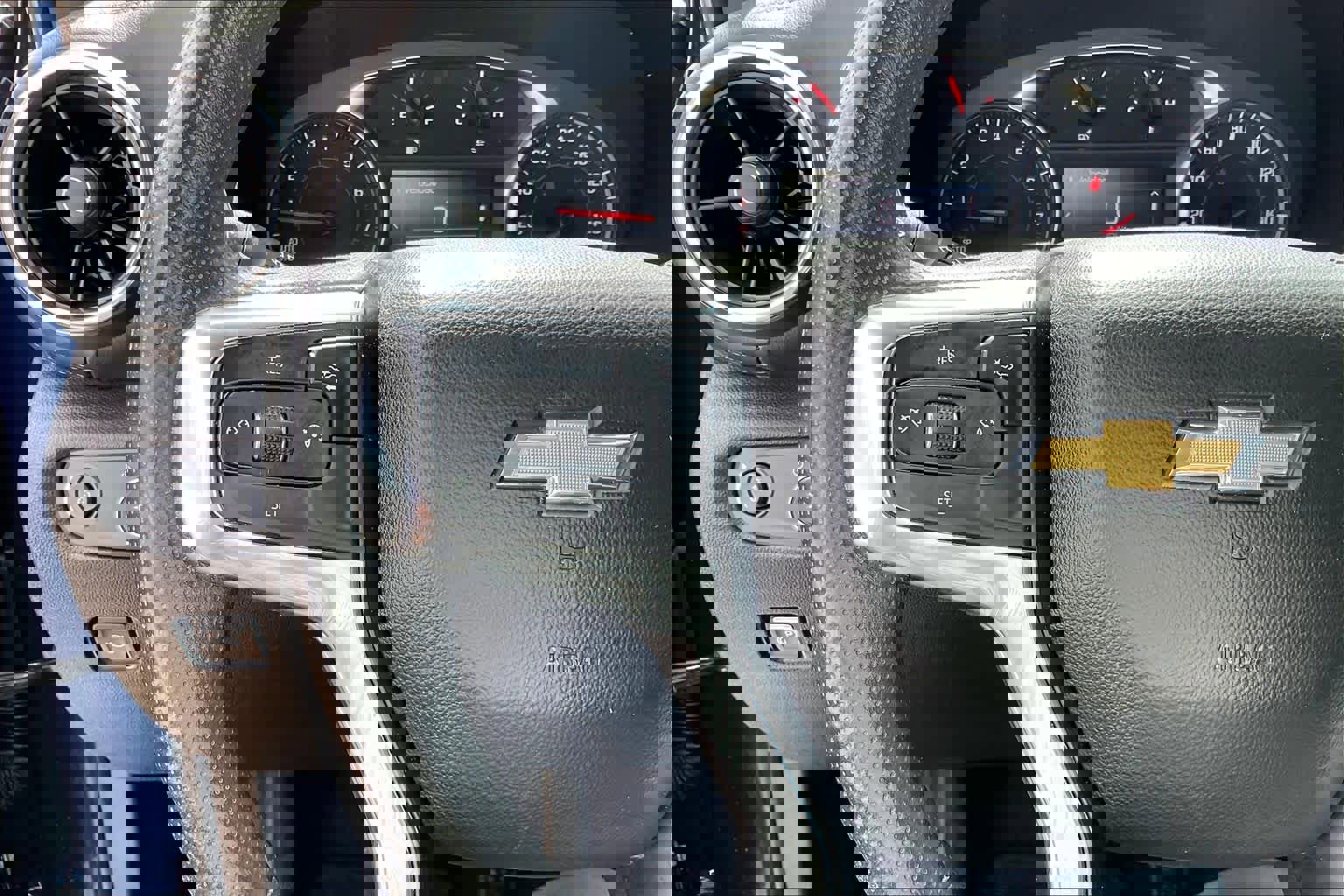 Used 2022 Chevrolet Blazer LT image 23