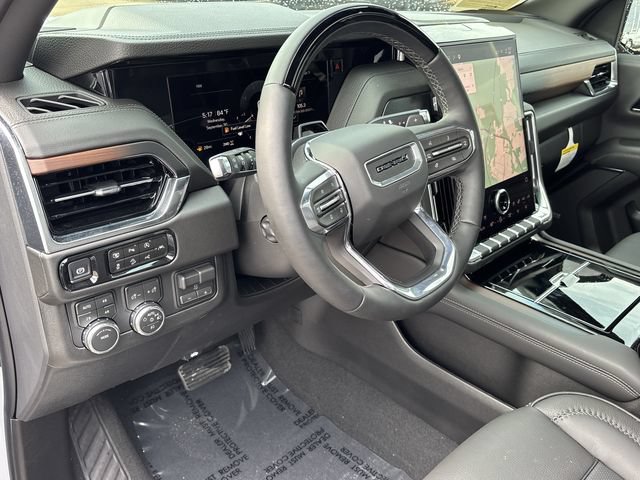 Used 2026 GMC Yukon Denali w/ Denali Reserve Package AWD/4WD image 28