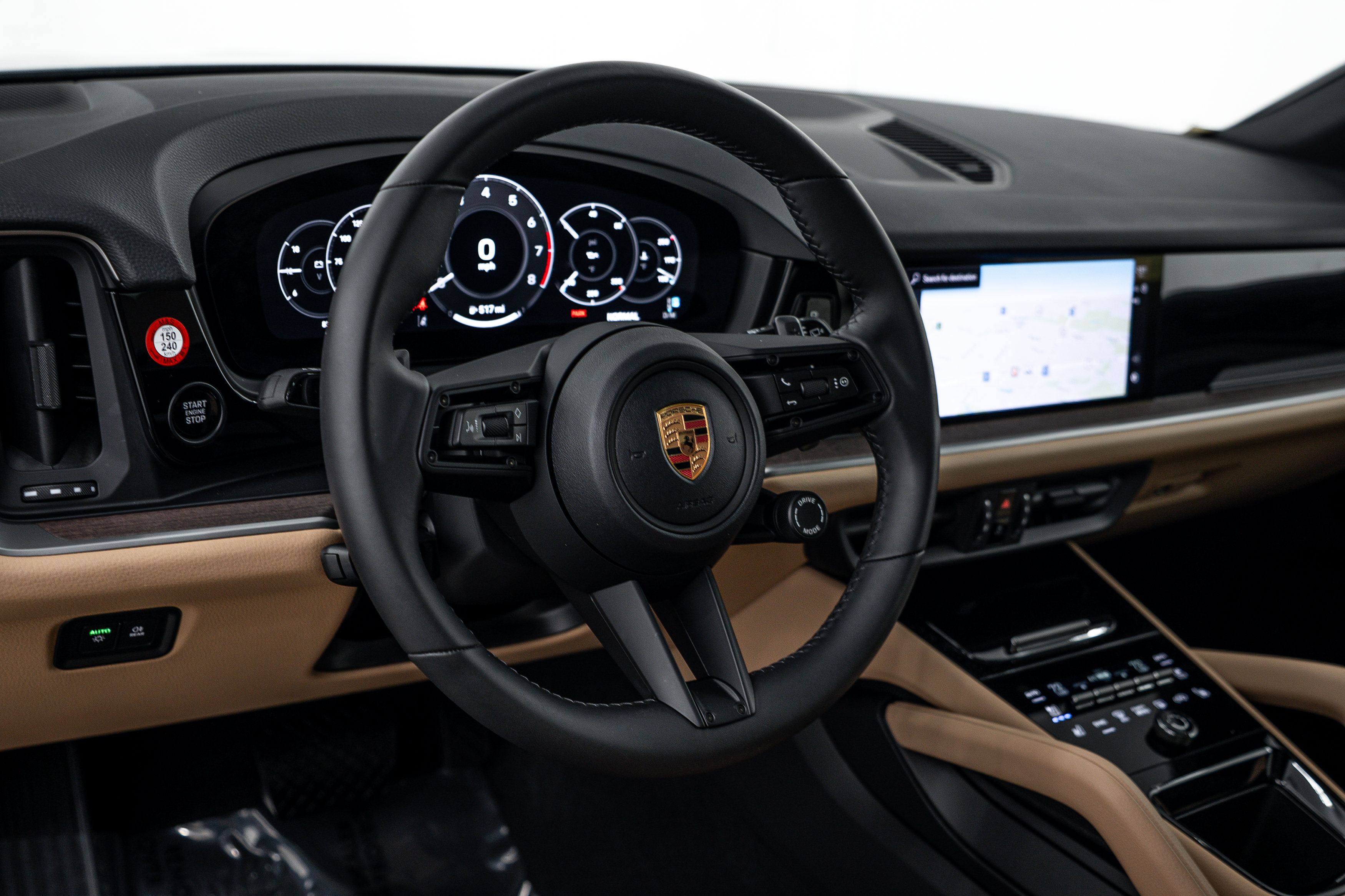 Certified 2026 Porsche Cayenne AWD/4WD image 16