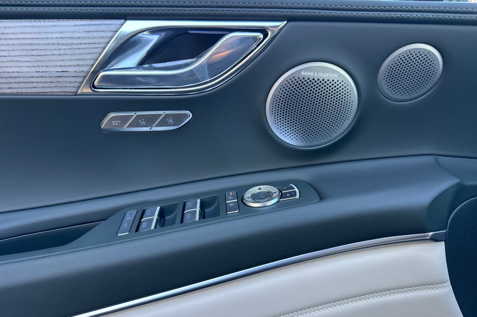 New 2026 Genesis GV80 2.5T Advanced image 10