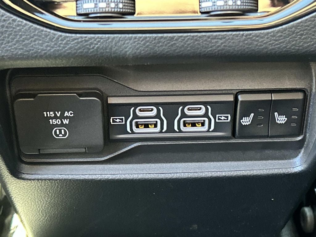 Certified 2025 Jeep Grand Cherokee Limited AWD/4WD image 21
