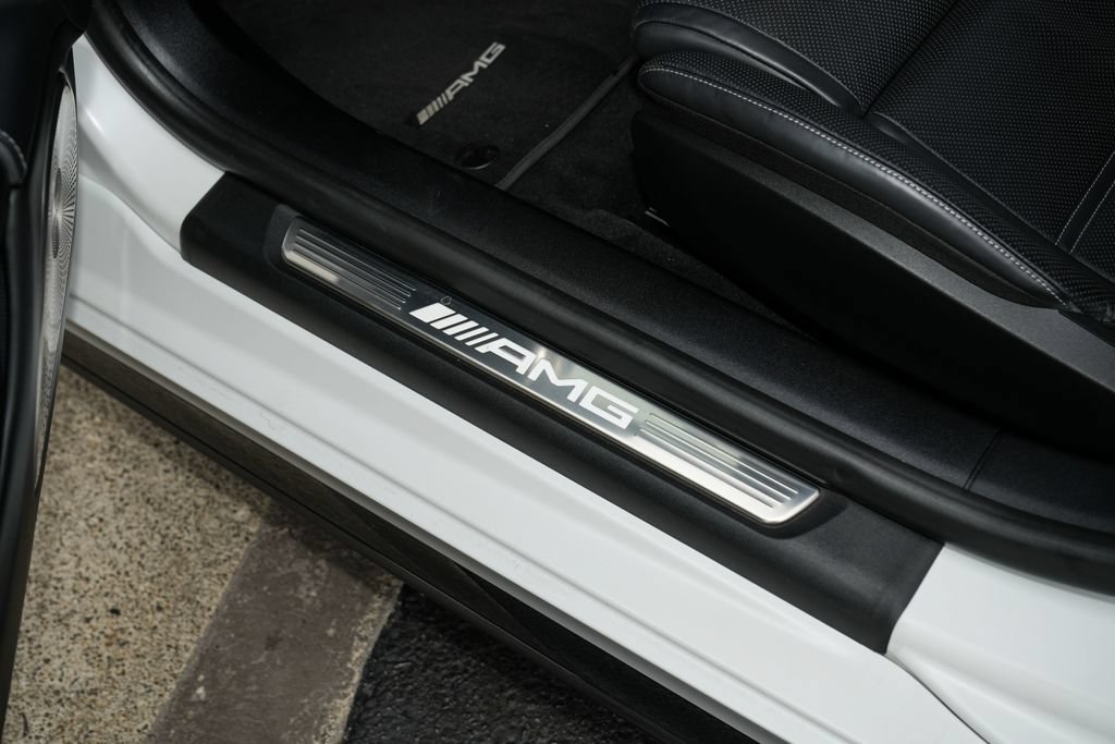 Used 2022 Mercedes-Benz SL 63 AMG 4MATIC image 25